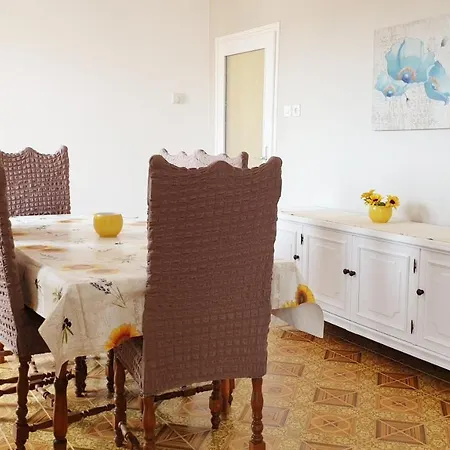 Apartman Amalia *