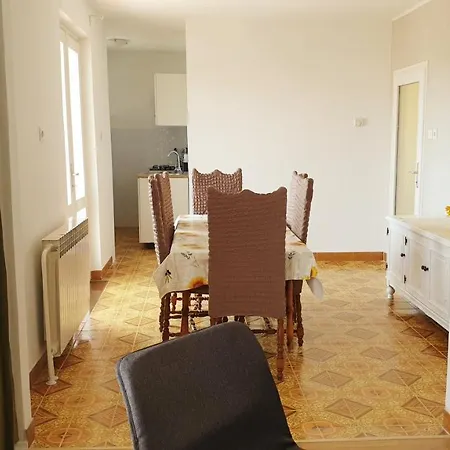 Amalia Apartman Labin