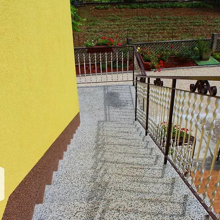 Apartman Amalia *